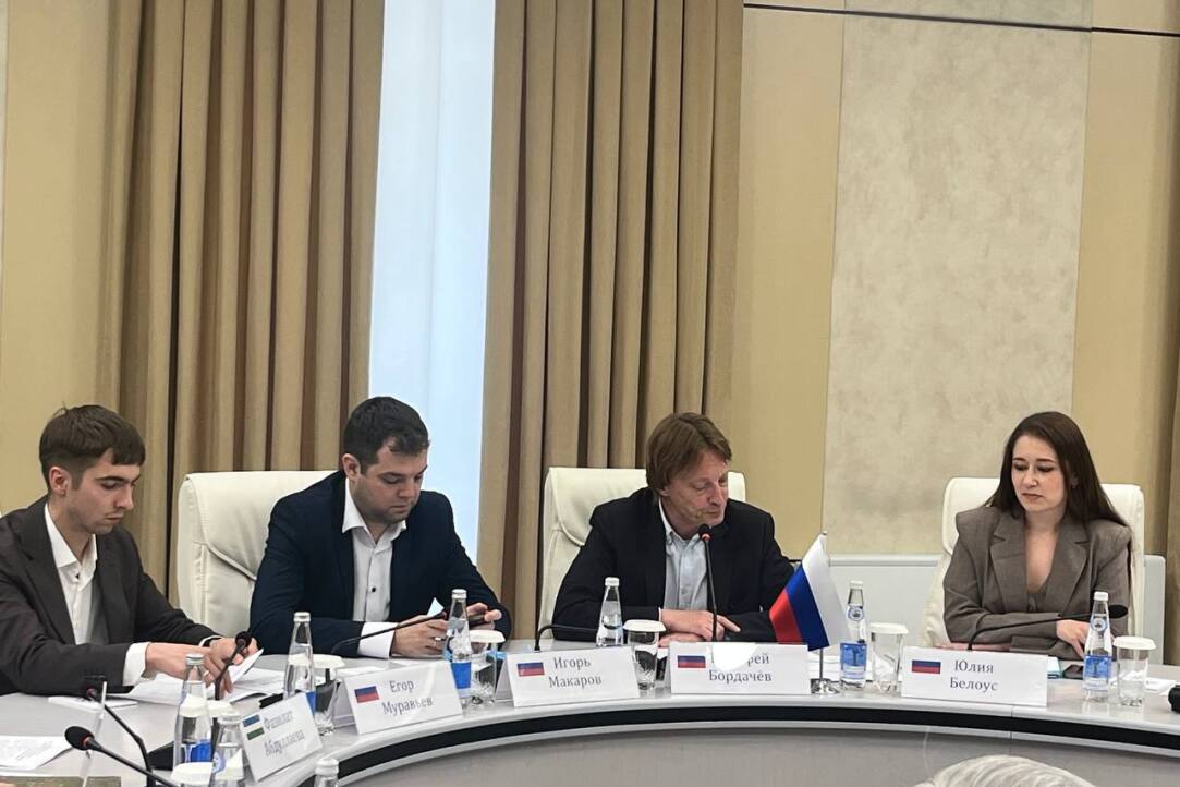 ЦКЕМИ НИУ ВШЭ совместно с МИЦА стали участниками круглого стола «Приоритеты председательства Узбекистана в Консультативной встрече глав государств Центральной Азии: достижения и перспективы региональной консолидации» Иллюстрация к новости: ЦКЕМИ НИУ ВШЭ совместно с МИЦА стали участниками круглого стола «Приоритеты председательства Узбекистана в Консультативной встрече глав государств Центральной Азии: достижения и перспективы региональной консолидации»