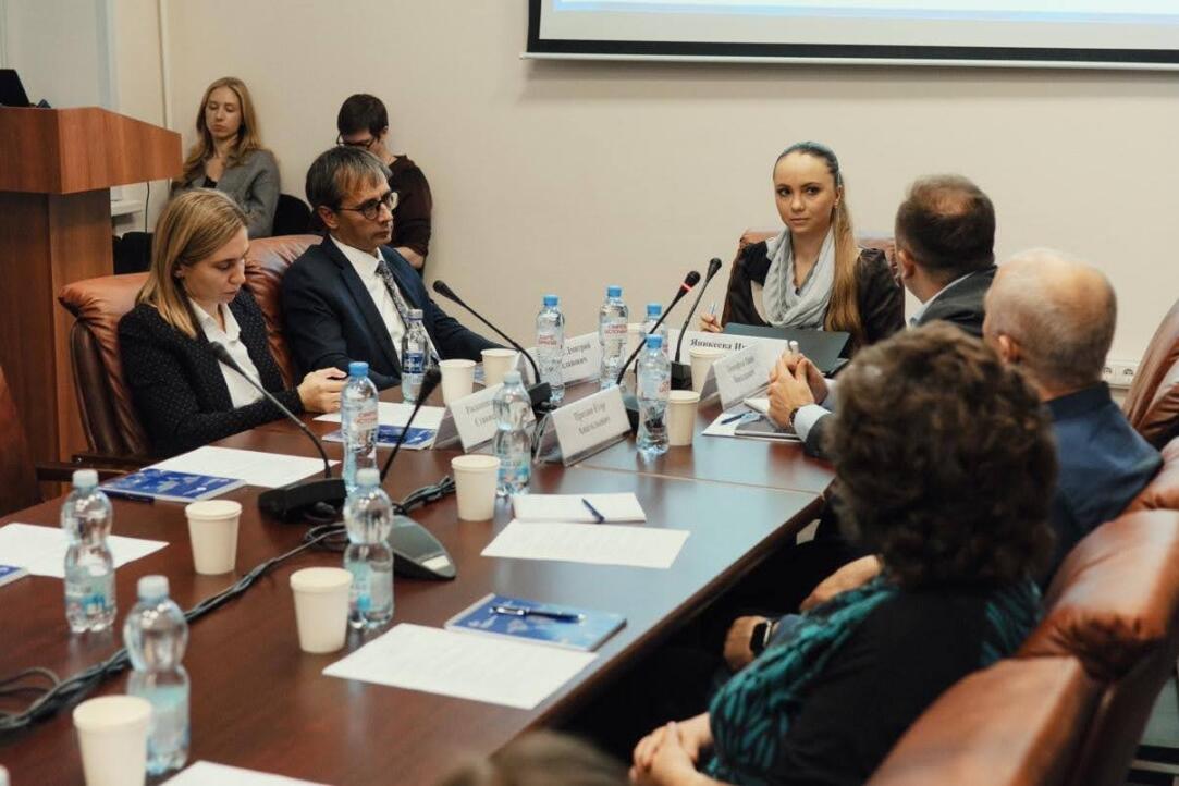 Иллюстрация к новости: Второй митап-форум «Государство и бизнес в эпоху санкций: актуальные тенденции»